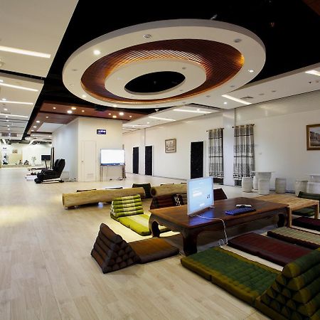 Capsule Hostel Patong المظهر الخارجي الصورة